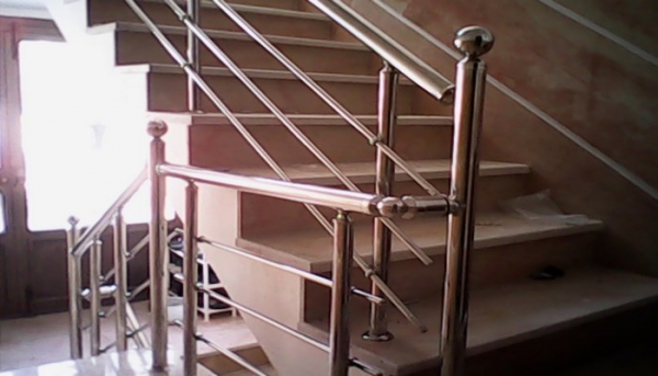 نرده-استیل-3-خط